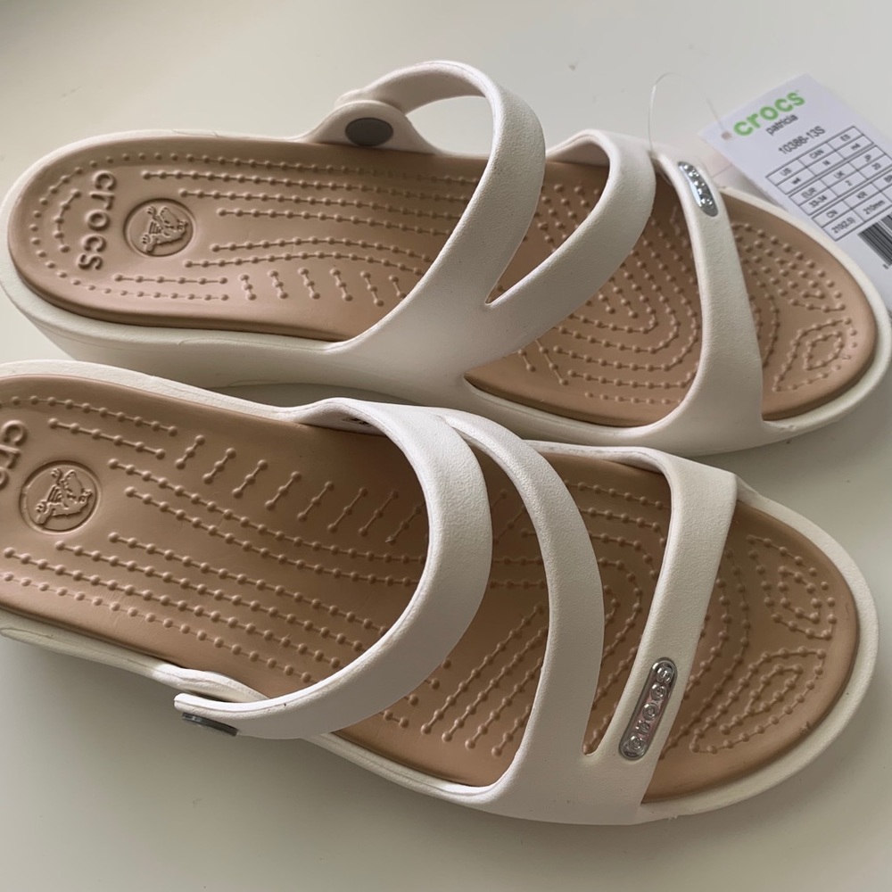 Crocs Women’s Patricia Sandal 4W
